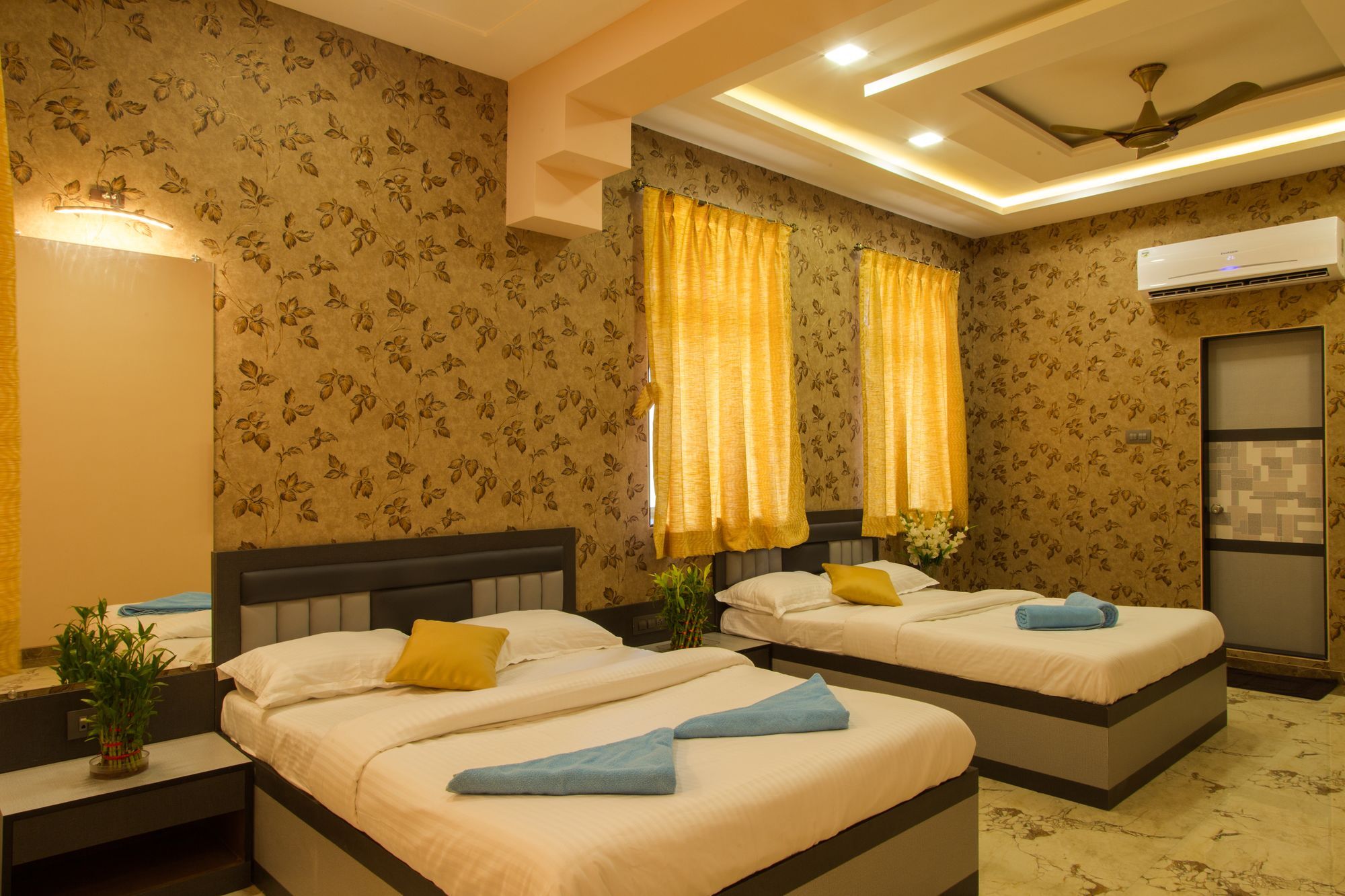 Hotel Tourister Mumbai Exterior foto